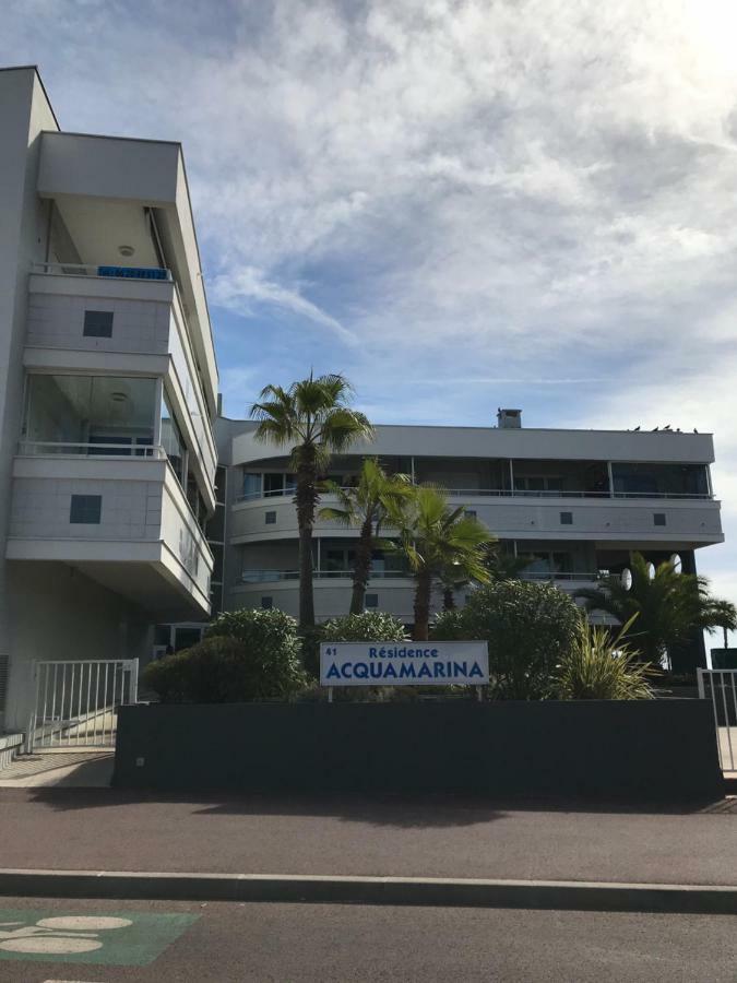 Апартаменти Acquamarina Вільнев-Лубе Екстер'єр фото