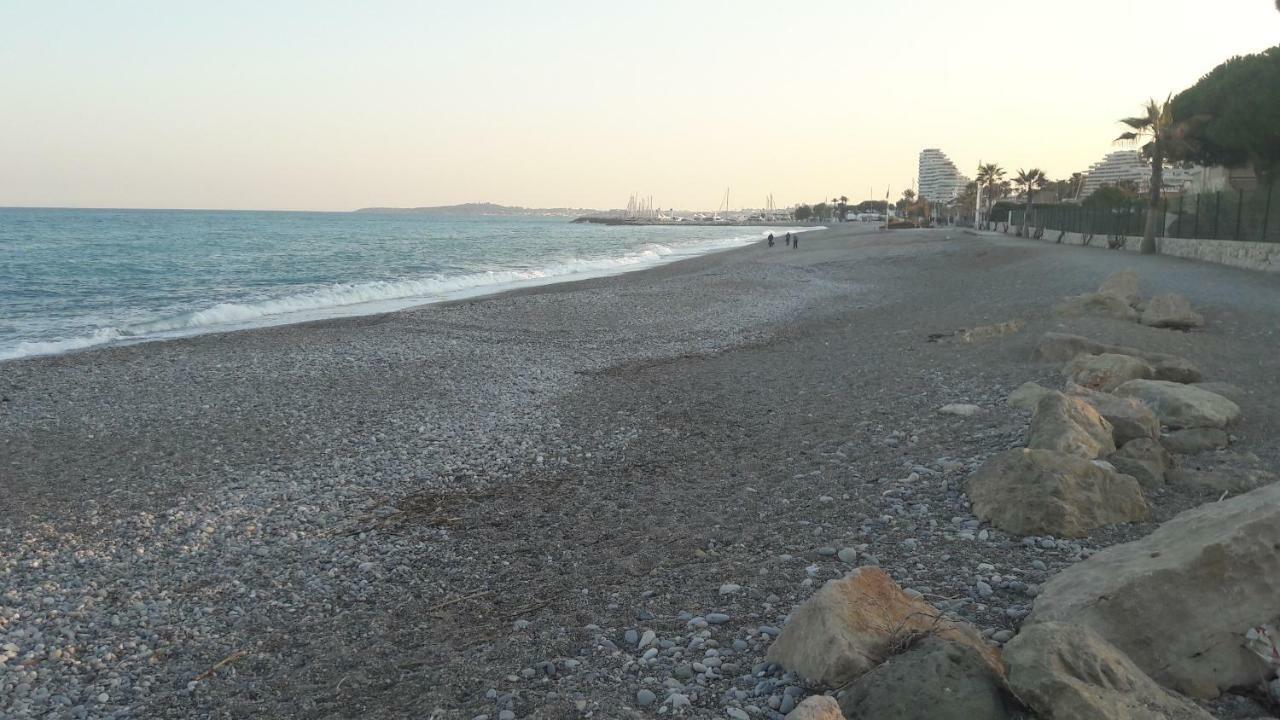 Апартаменти Acquamarina Вільнев-Лубе Екстер'єр фото